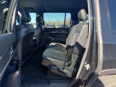 2022 Jeep Wagoneer Series II