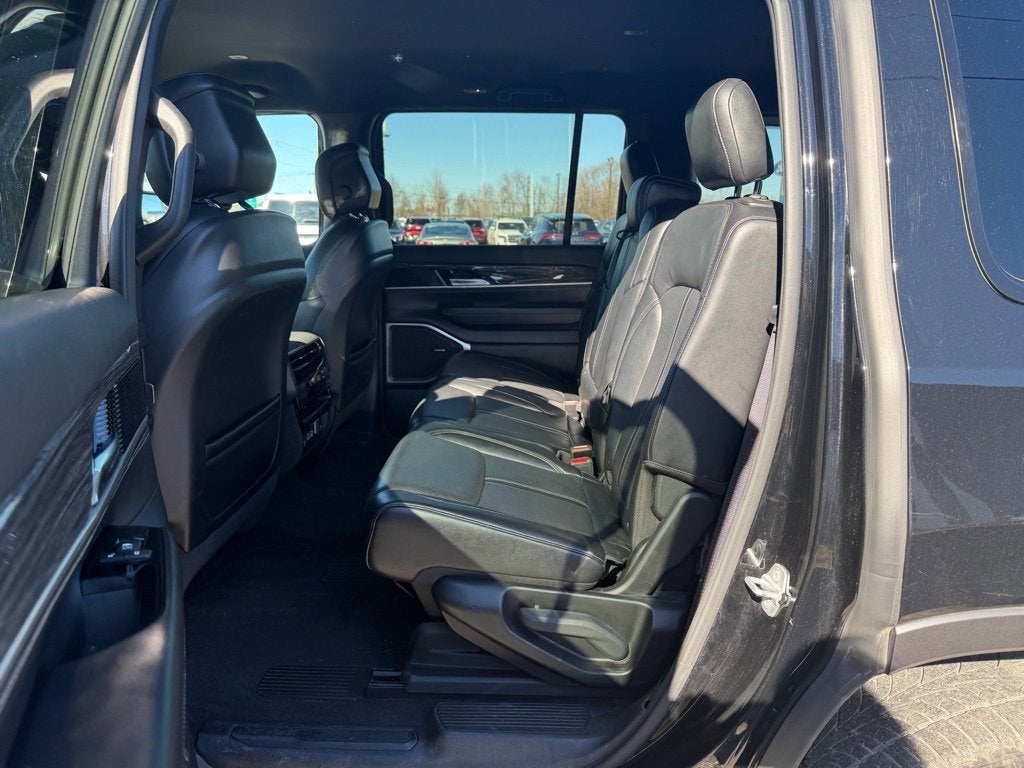 2022 Jeep Wagoneer Series II