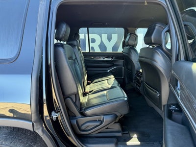 2022 Jeep Wagoneer Series II