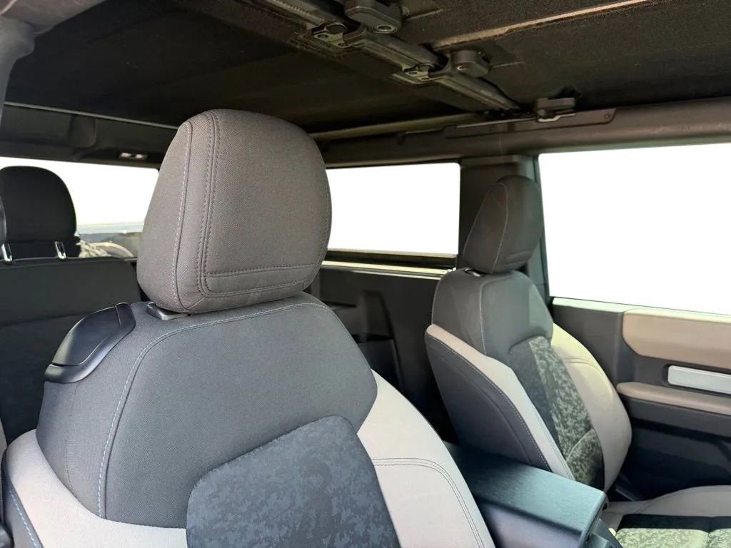 2021 Ford Bronco Base