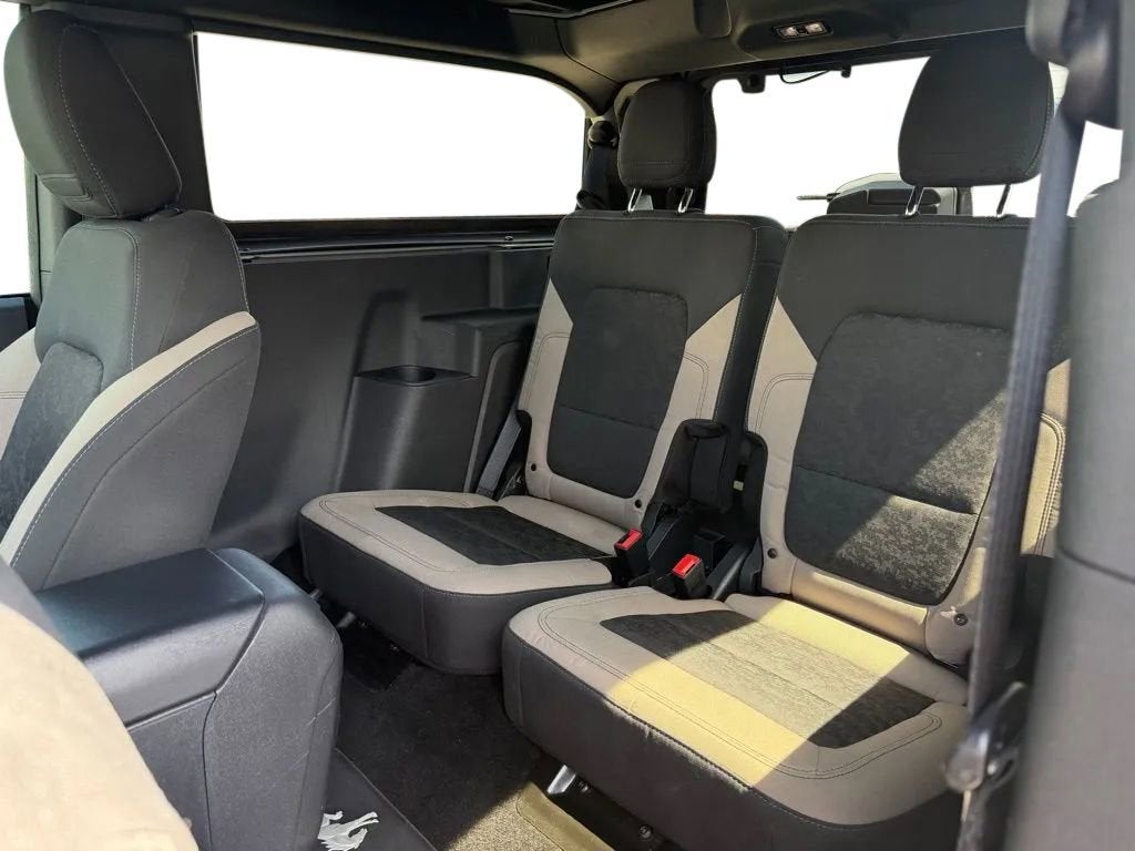 2021 Ford Bronco Base