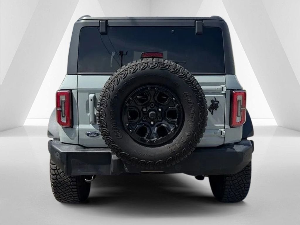 2021 Ford Bronco Base