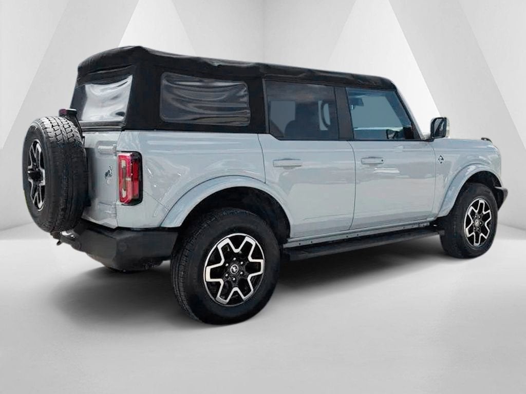 2022 Ford Bronco Base