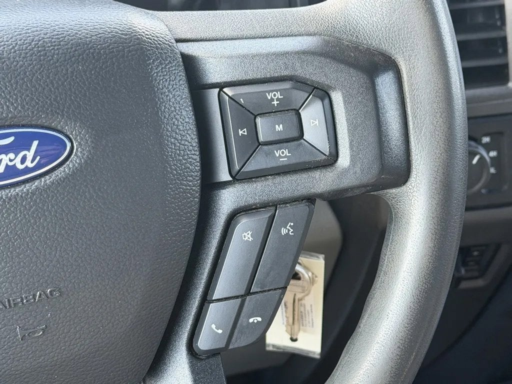 2022 Ford Super Duty F-350 SRW XL