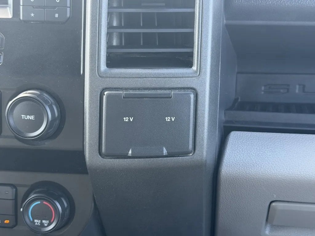 2022 Ford Super Duty F-350 SRW XL