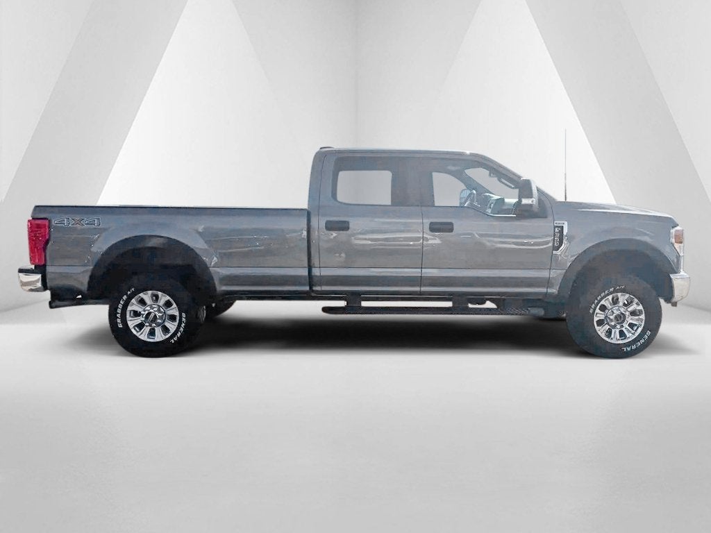 2022 Ford Super Duty F-350 SRW XL
