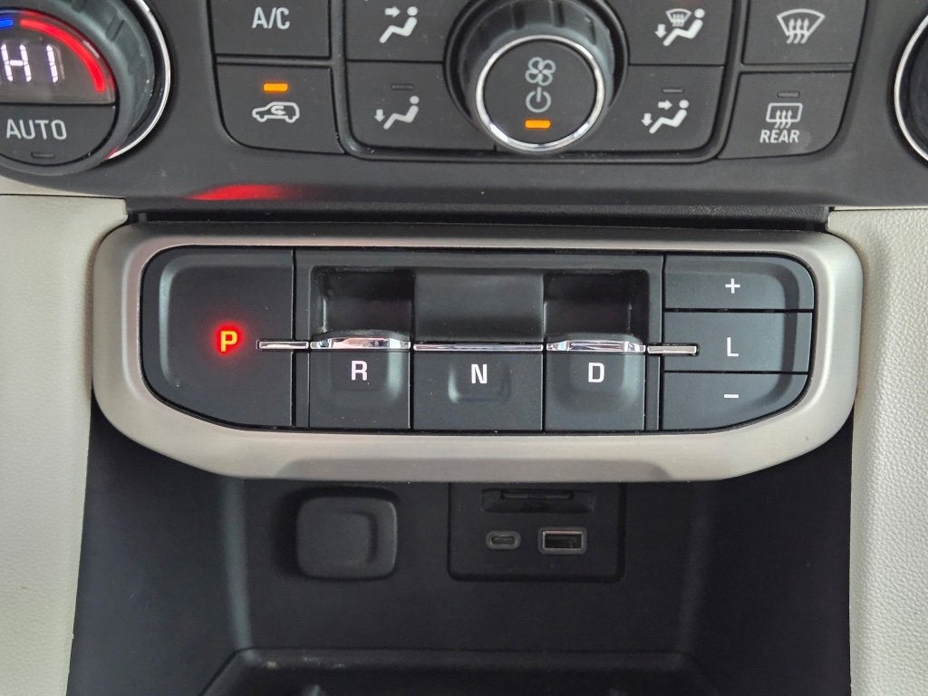 2020 GMC Acadia Denali