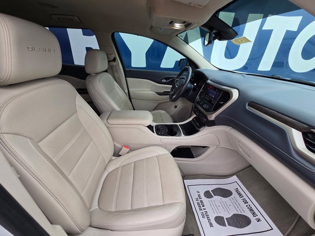 2020 GMC Acadia Denali