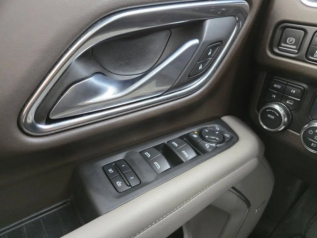 2021 GMC Yukon XL SLT