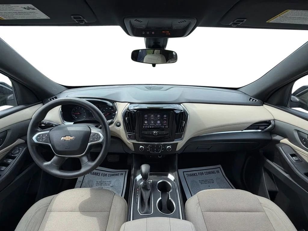 2023 Chevrolet Traverse LS