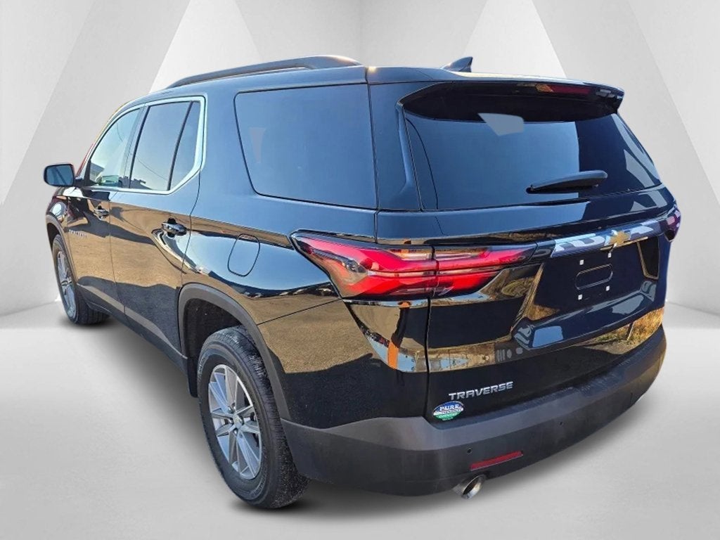 2022 Chevrolet Traverse LT Cloth