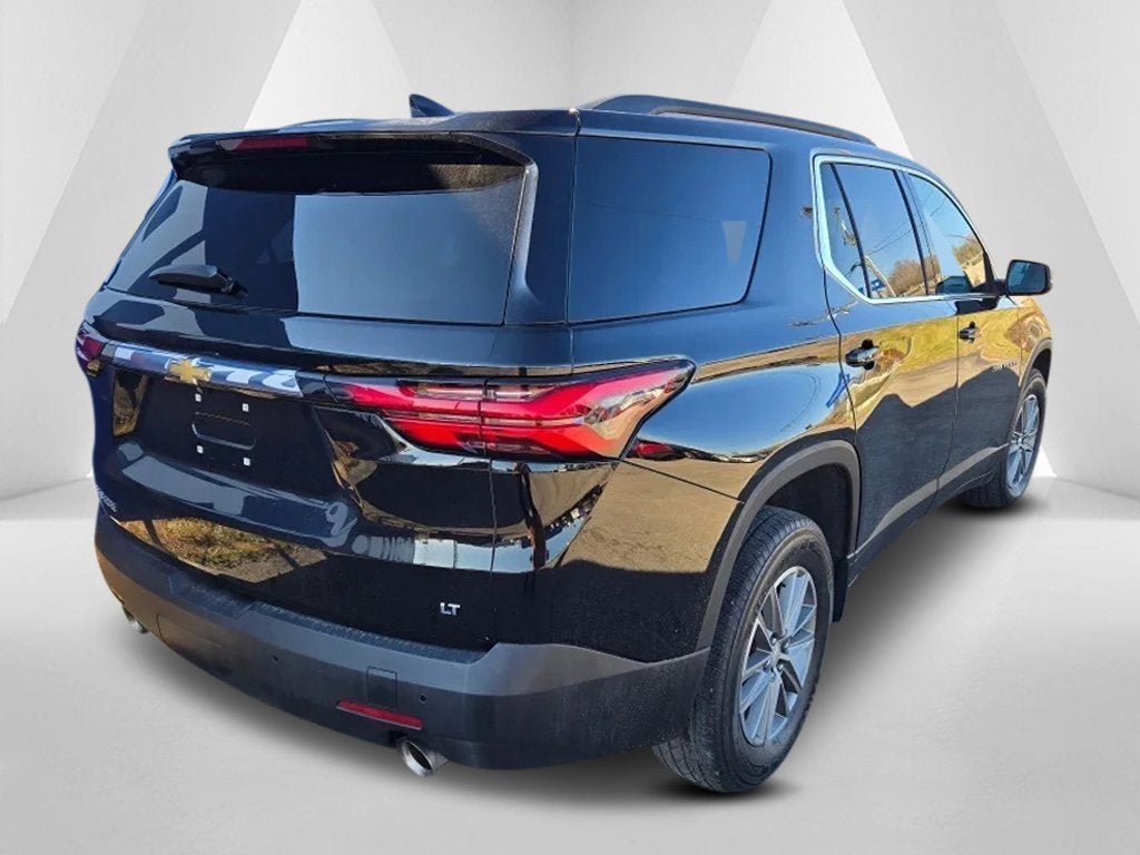 2022 Chevrolet Traverse LT Cloth