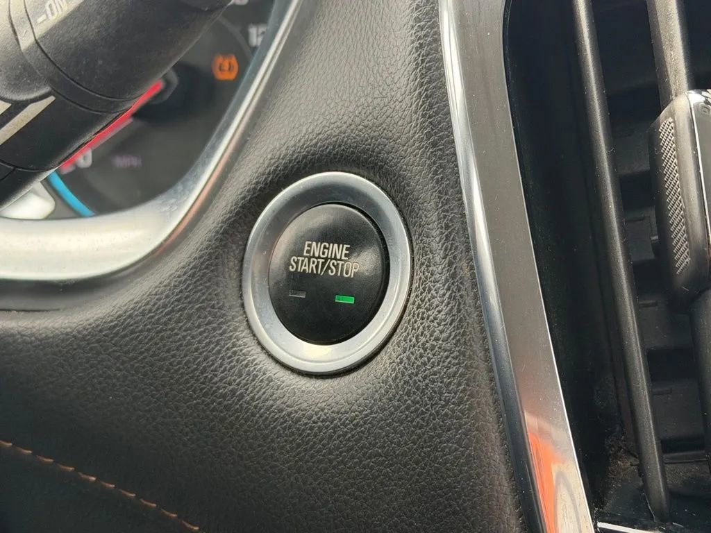 2018 Chevrolet Traverse LT Leather