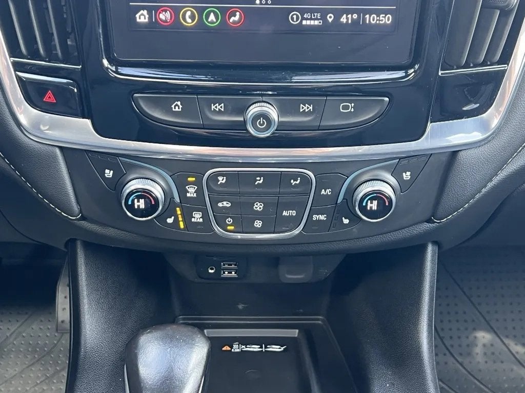 2022 Chevrolet Traverse Premier