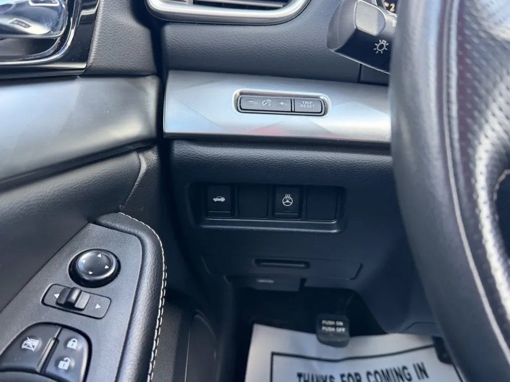 2023 Nissan Maxima SL