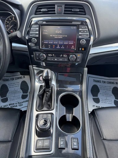 2023 Nissan Maxima SL