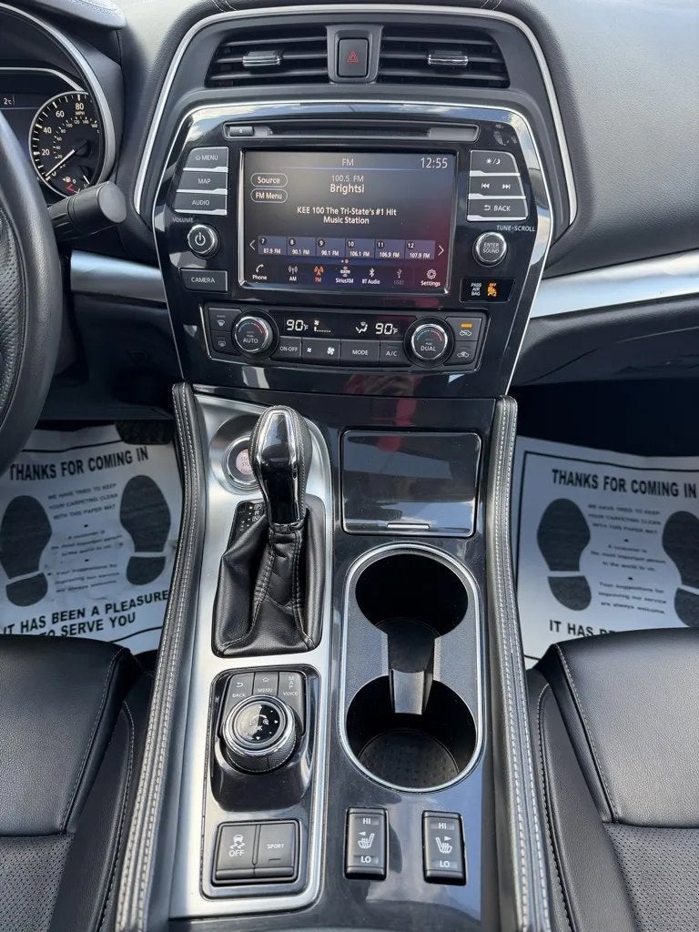 2023 Nissan Maxima SL