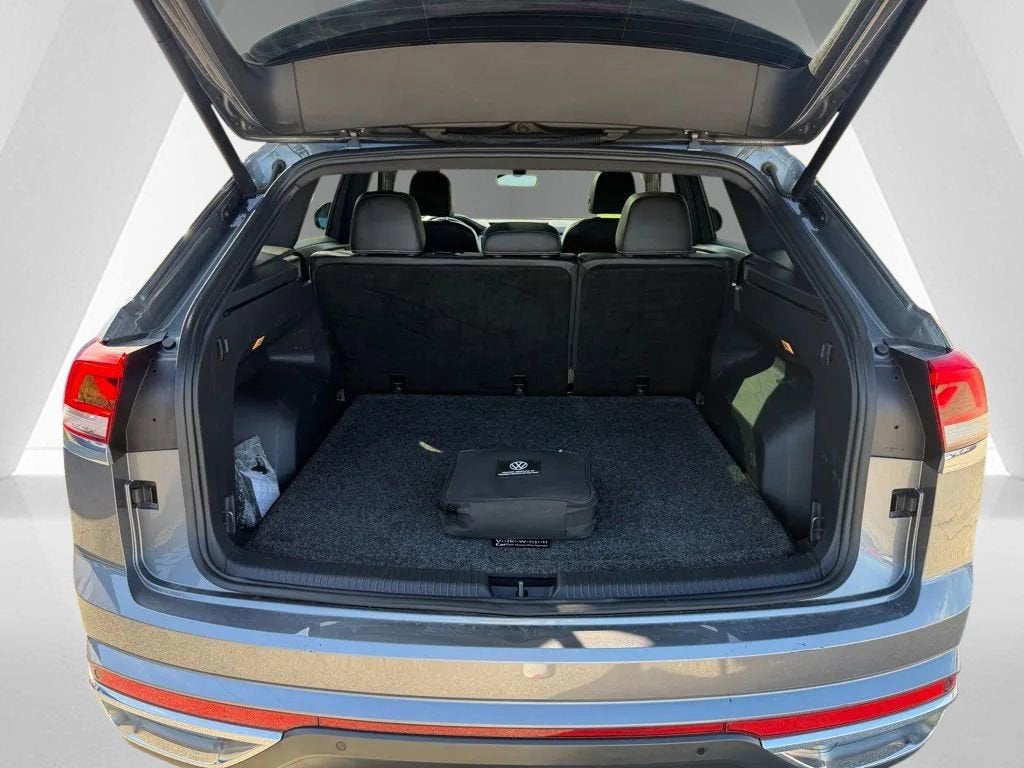 2022 Volkswagen Atlas Cross Sport 2.0T SEL