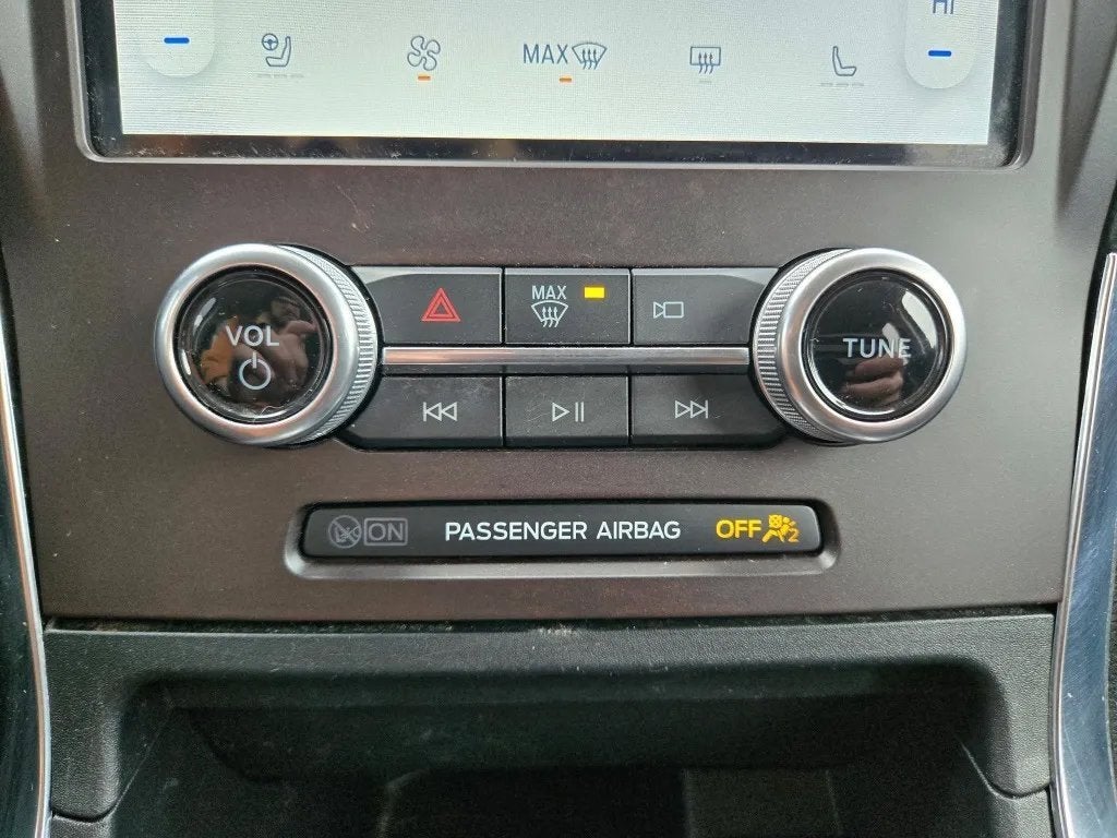 2021 Ford Edge Titanium