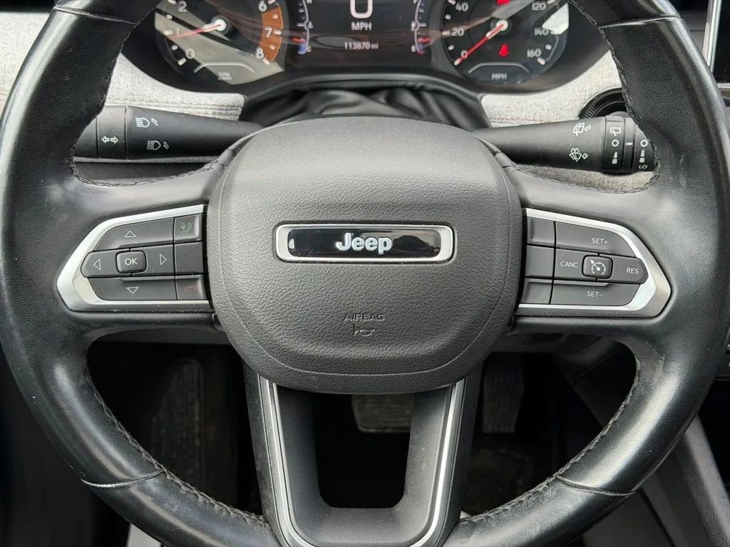 2022 Jeep Compass Latitude Lux