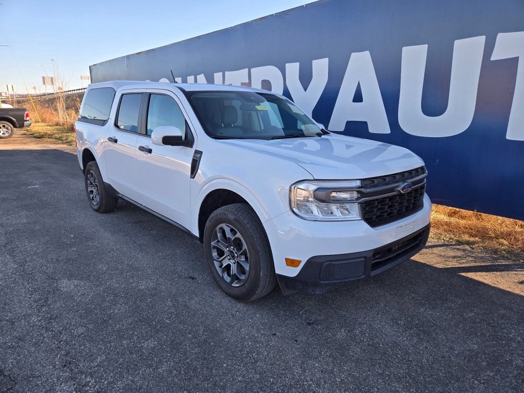 2023 Ford Maverick XL