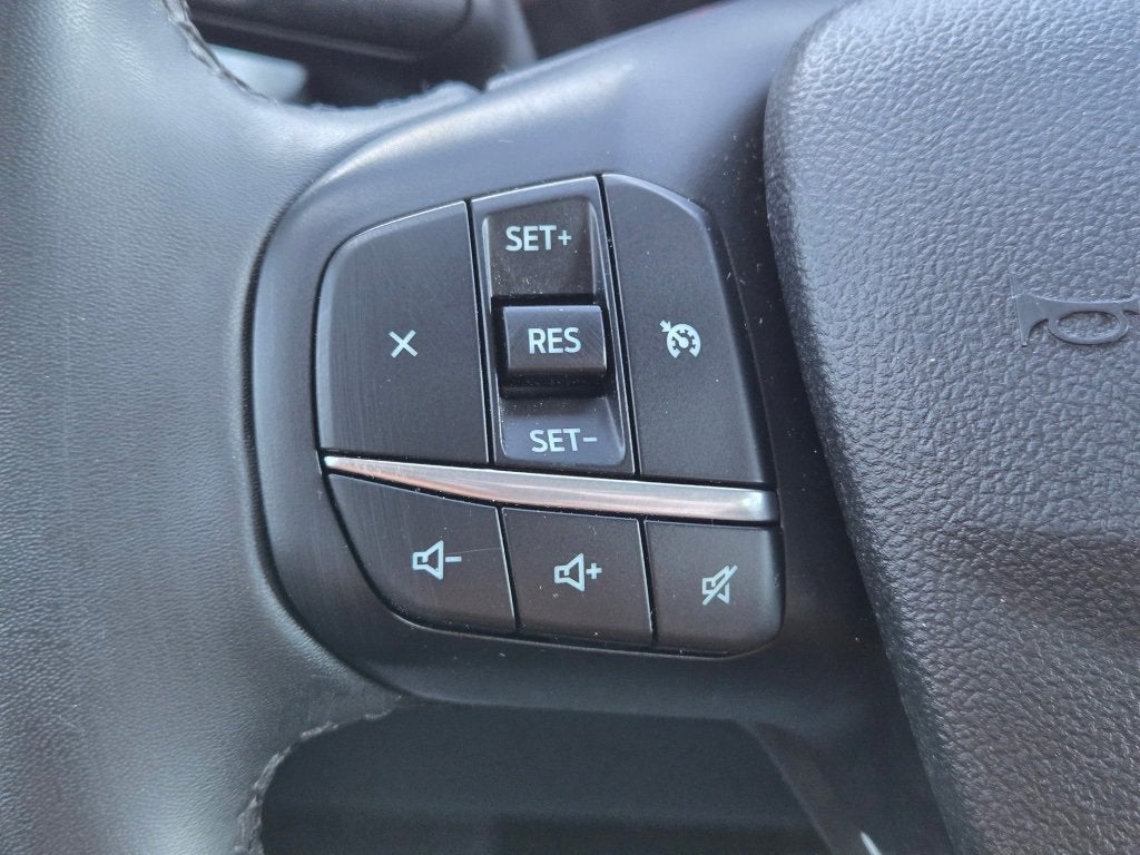 2023 Ford Maverick XL