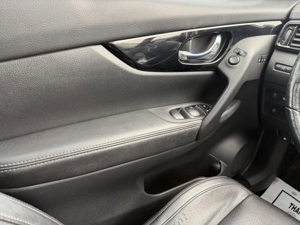 2021 Nissan Rogue Sport SL