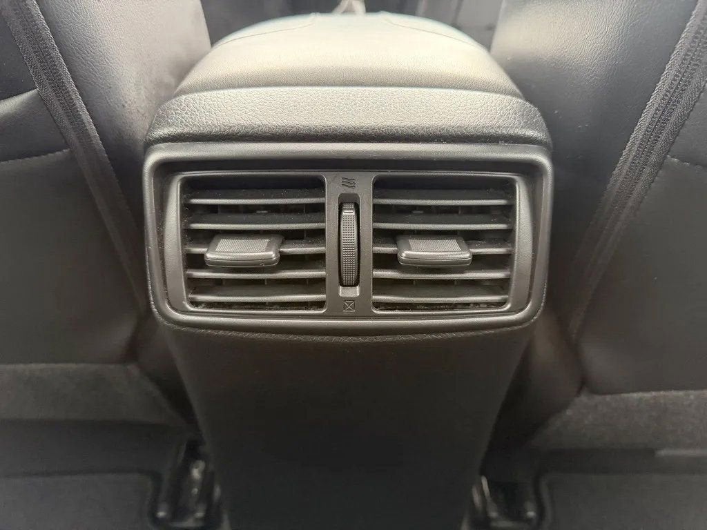 2021 Nissan Rogue Sport SL