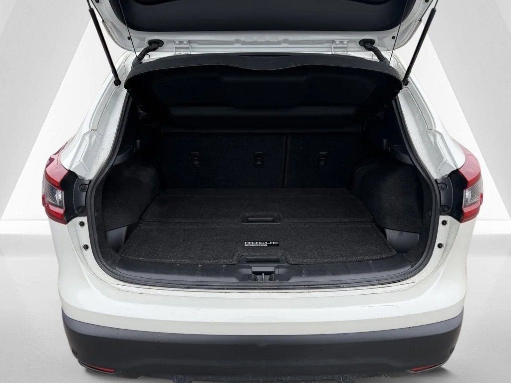 2021 Nissan Rogue Sport SL