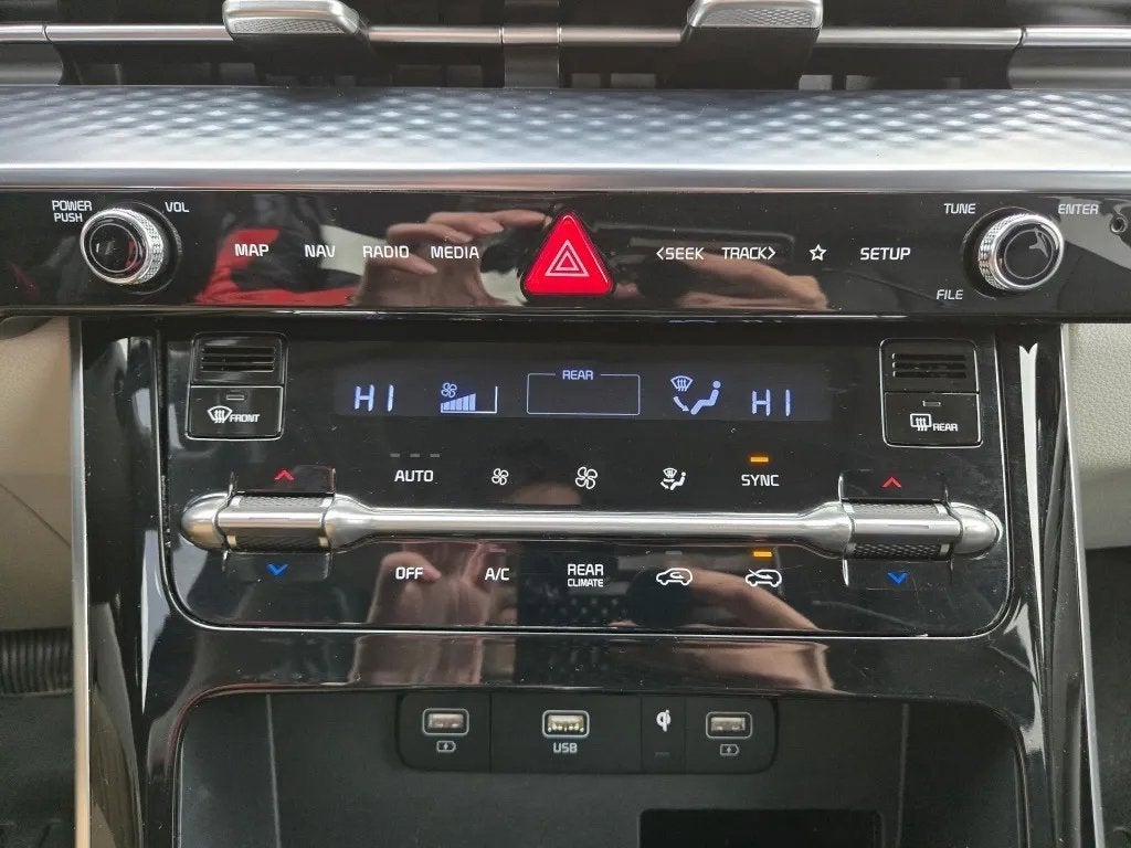 2023 Kia Carnival SX Prestige