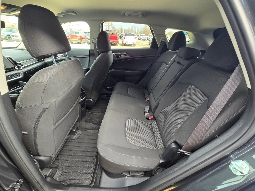 2023 Kia Sportage Hybrid LX