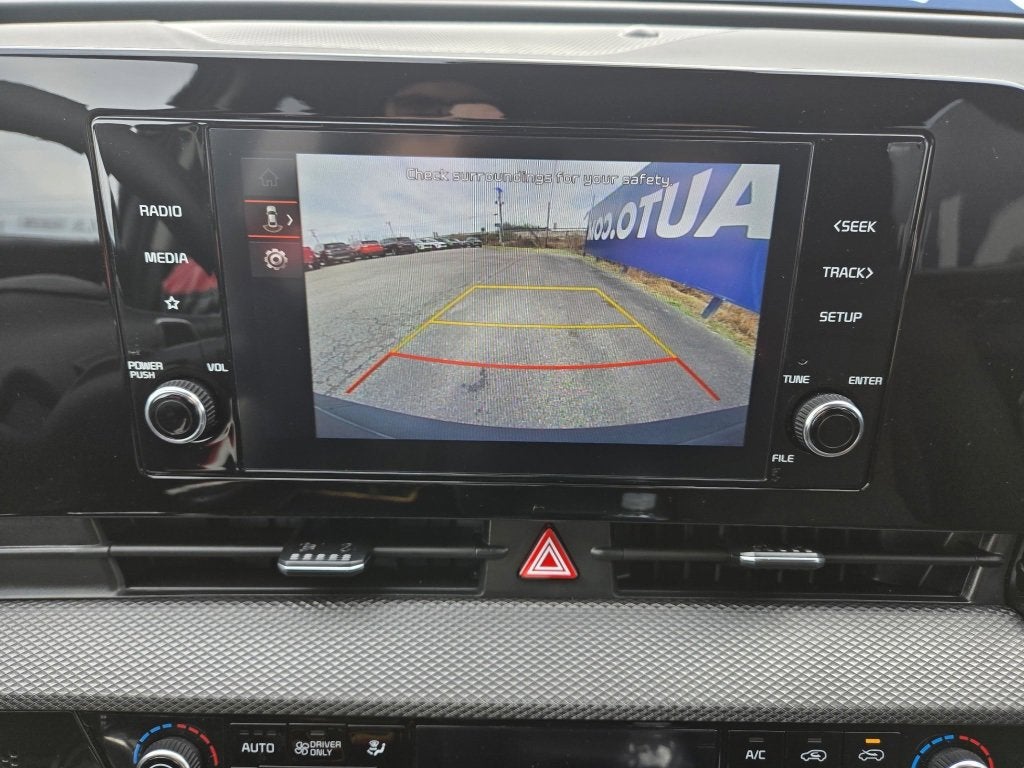 2023 Kia Sportage Hybrid LX