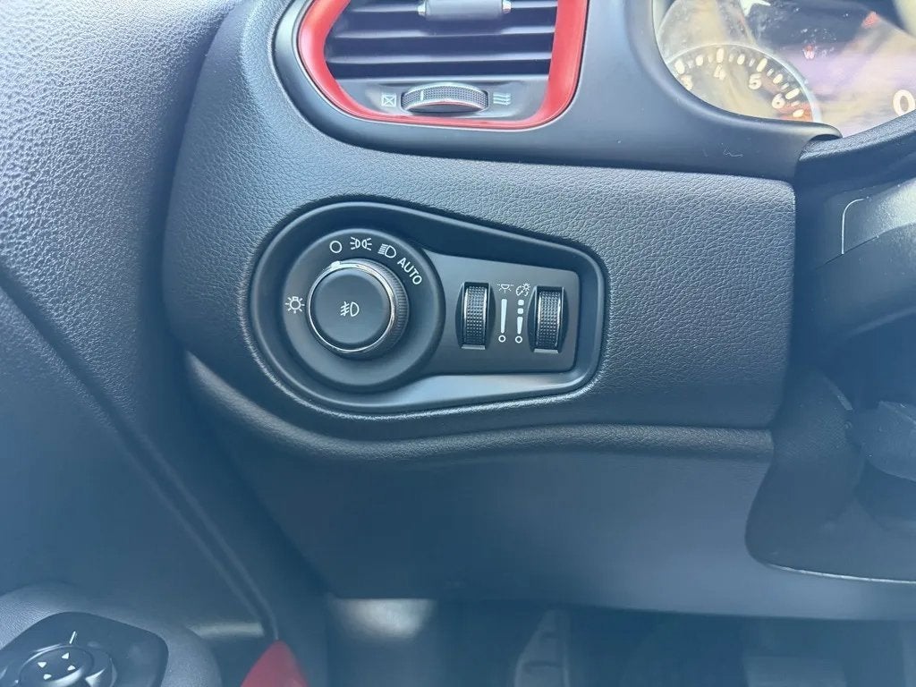 2021 Jeep Renegade Trailhawk